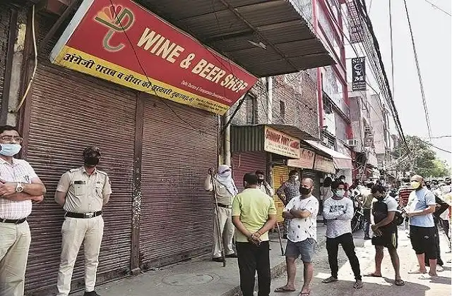 Delhi private liquor shops remain closed from 1st October