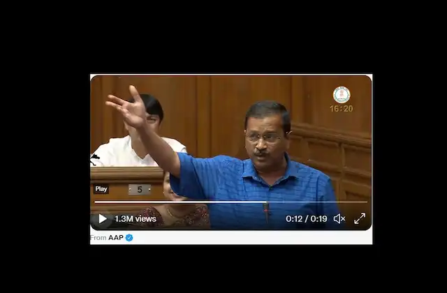 TheKashmirFiles upload on YouTube so everyone will watch;After 8 yr PM shelter at vivekagnihotri feet,means he did nothing in 8yr-Arvind Kejriwal
