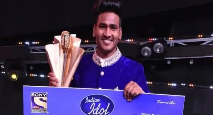 Indian Idol 11 winner: भटिंडा के बूट पालिश करने वाले सनी हिंदुस्तानी बने इंडियन आइडल 11 के विजेता