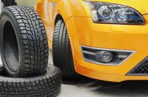 Car-Tyre-summer cooling tips-min