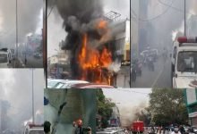 Delhi: Fire breaks out at a clothing showroom in Central Market of Lajpat Nagar area; 16 fire tender on the spot दिल्ली आग की ख़बरें