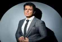 Actor-Sonu-Sood-home-office-6-locations-income-tax-department-survey-in-Mumbai