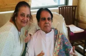 Actress Saira Banu admitted in ICU due to blood pressure issues-2