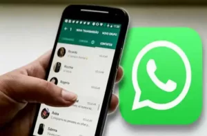 How-to-view-anyone-whatsapp-status-without-knowing-them