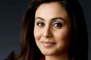 Salman-Aamir-Khan-to-Kareena-Kapoor-Deepika-Padukone-bollywood-celebs-weird-habits