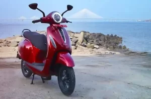 bajaj-new-electric-scooter-to-be-launch-in-india-soon-seen-during-testing-with-chetak-electric