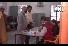 UP-Assembly-Elections-2022 sixth-phase 56-percent-voting, यूपी विधानसभा चुनाव के छठें चरण में 10 जिलों में दोपहर 5 बजे तक 53.31 फीसदी मतदान हुआ.