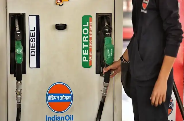 Petrol-Diesel Price Hike today-29-March-by-80-paise-and-diesel-by-70-paise-increase