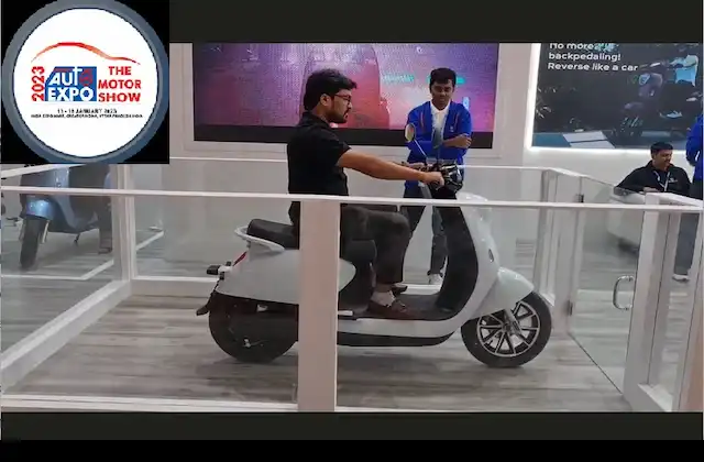 Auto-Expo-2023-World's-first-self-balancing-E-scooter-Liger-X-and-Liger-X-Plus-unveiled
